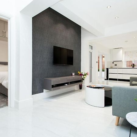 Appartamento Luxury Escapes @ London Victoria Esterno foto